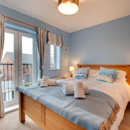 Creamery Cottage Уитби Экстерьер фото
