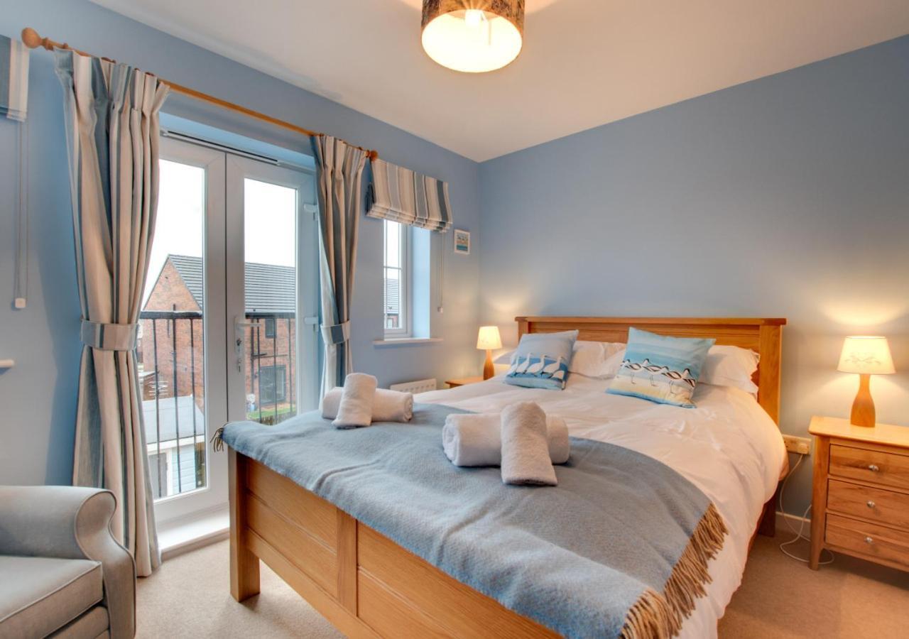 Creamery Cottage Уитби Экстерьер фото
